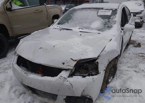 2010 Mitsubishi Galant Fe z USA, uszkodzony, nr VIN 4A32B2FF1AE011424